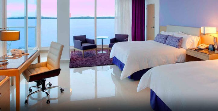 HOTELES